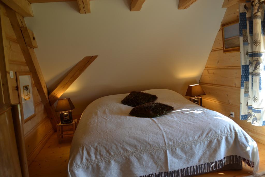 Les Fermes De Pinpin Villa Лабарош Стая снимка